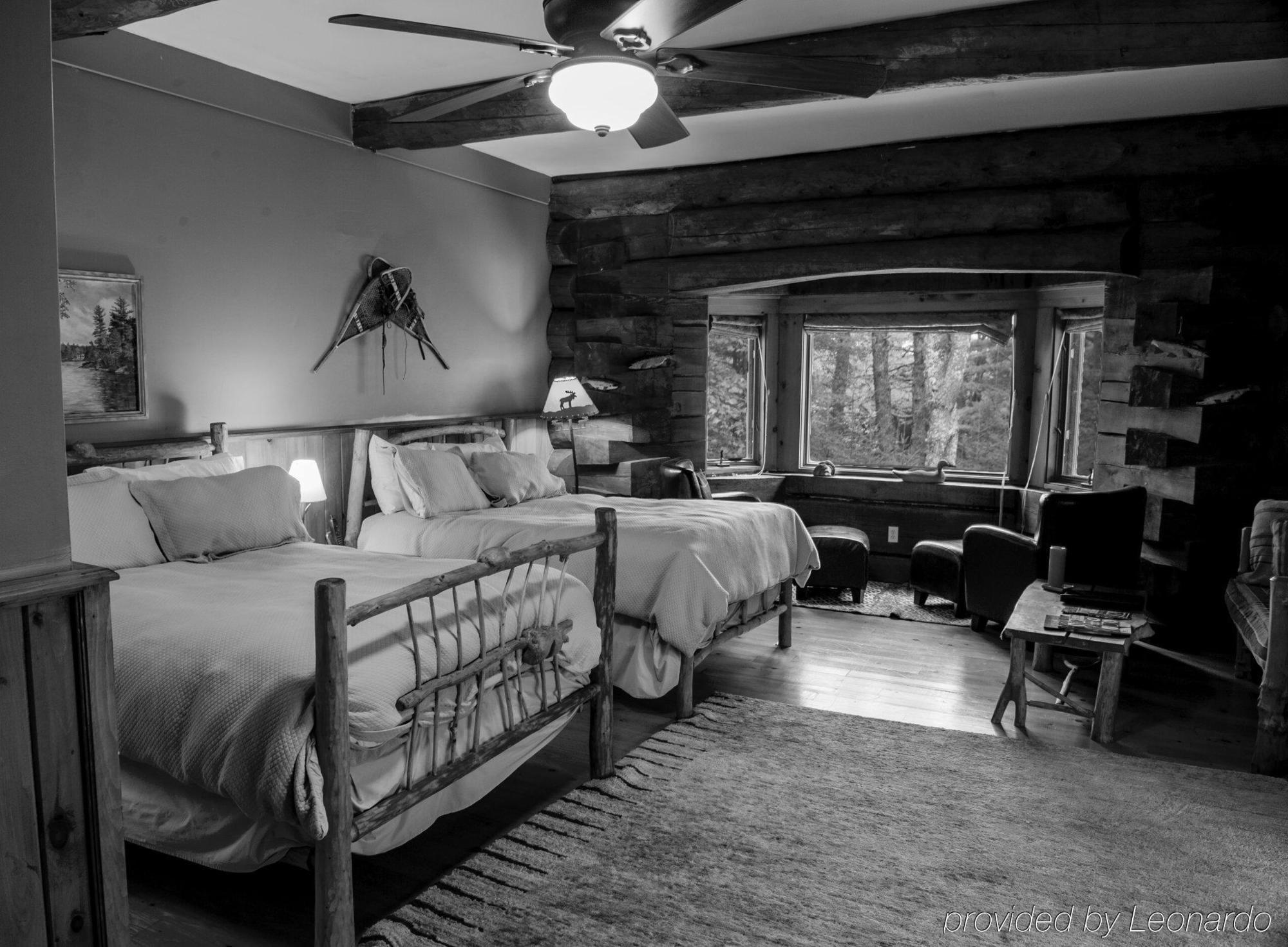 Trout Point Lodge Of Nova Scotia East Kemptville Extérieur photo