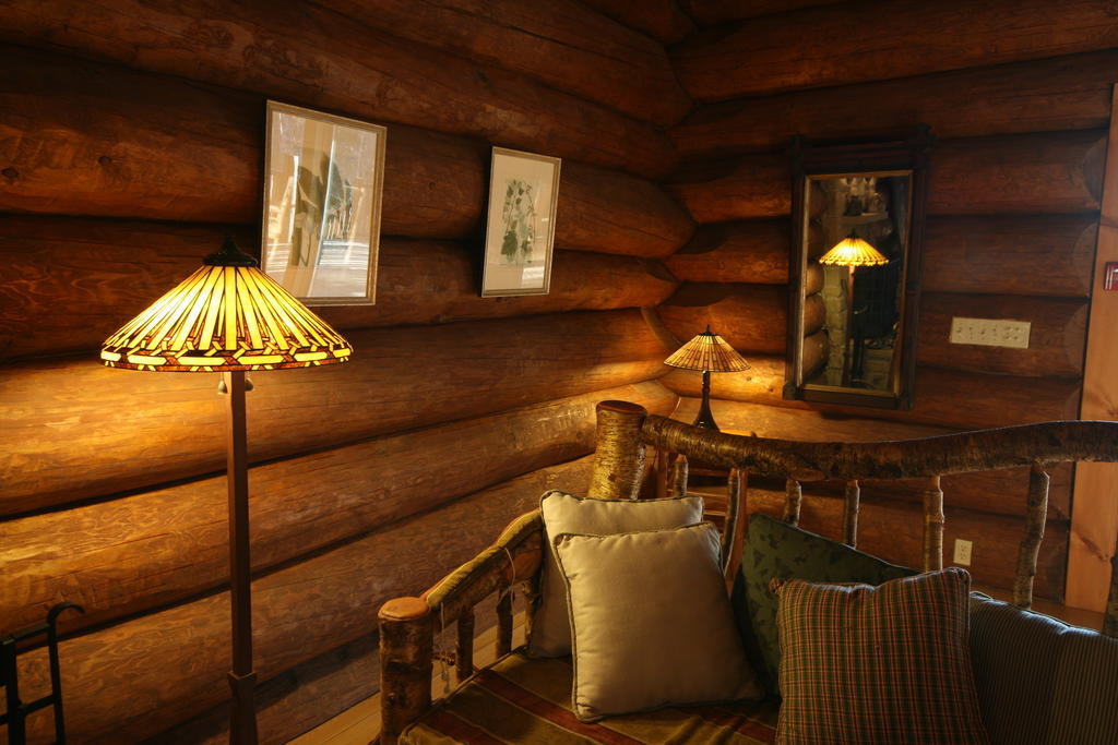 Trout Point Lodge Of Nova Scotia East Kemptville Extérieur photo