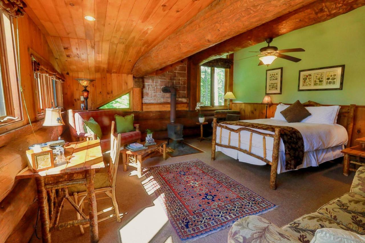 Trout Point Lodge Of Nova Scotia East Kemptville Extérieur photo